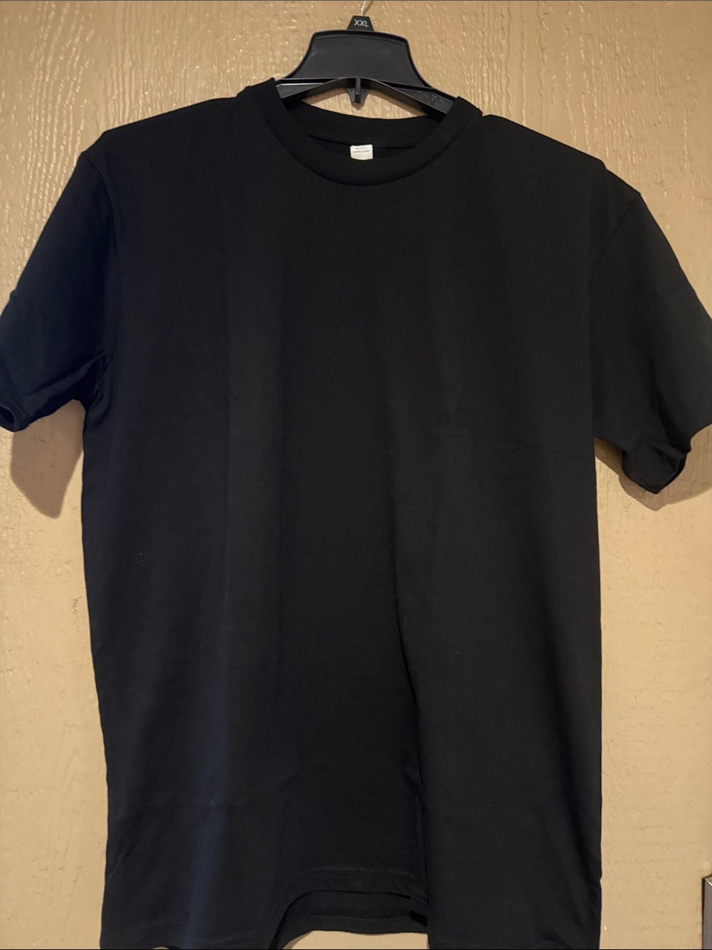 Gildan Black Short Sleeve Crew Tee 2 for 35$